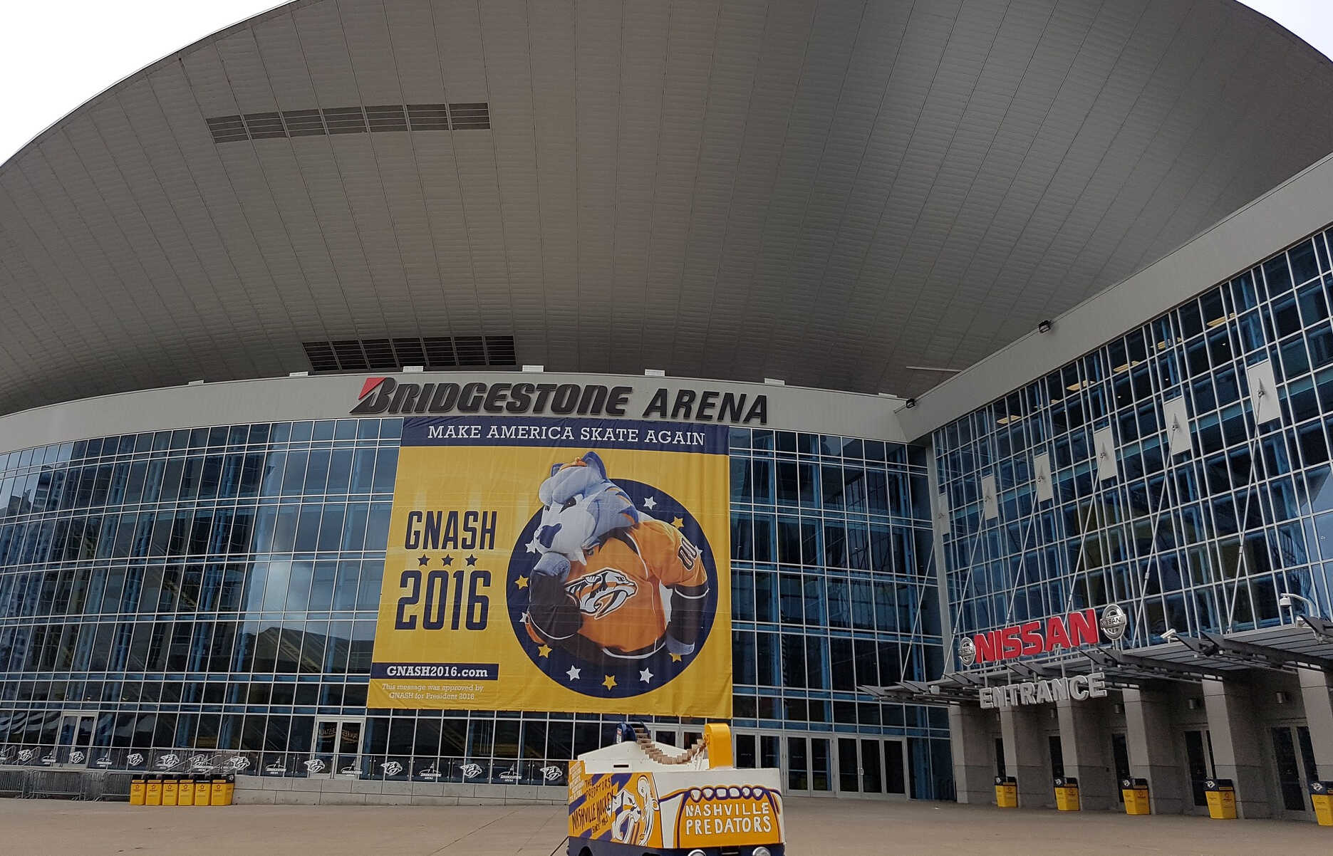 Patrons can pay with their palm at new Bridgestone Arena store