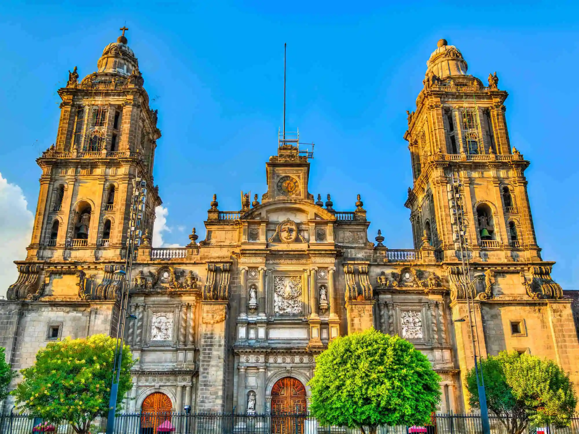 Centro Histrico de CDMX Tour a pie autoguiado Spanish image